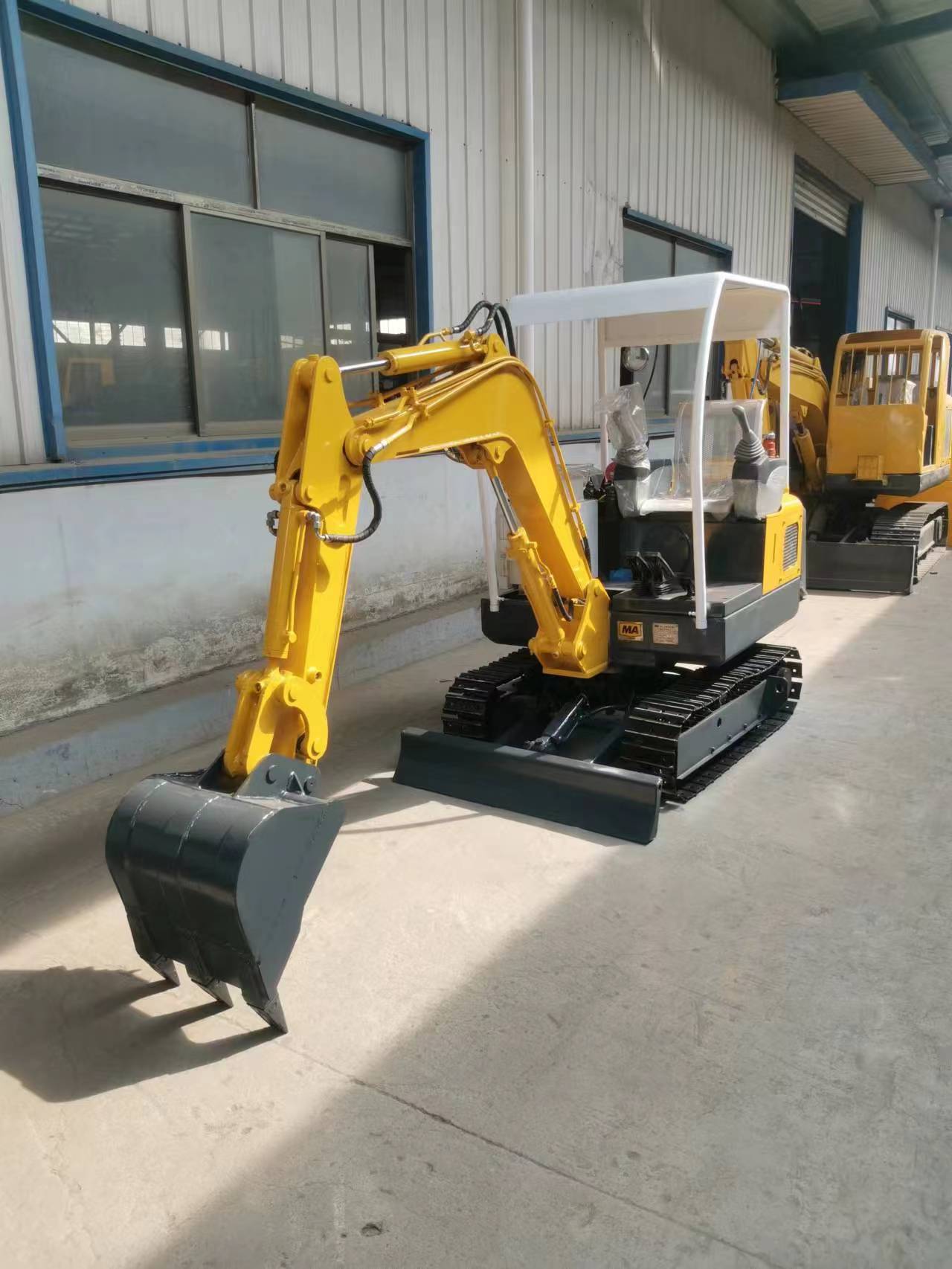 行业聚焦：斜井扒渣机与矿用电动挖掘机进入矿山设备绿色化新阶段